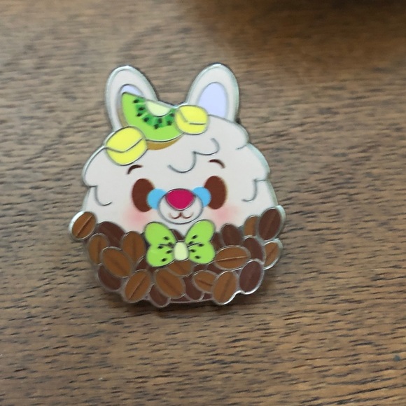 Authentic Disney pin. Each pin is $8 or 4 pins for $25, additional pins $5 each. - Picture 7 of 8